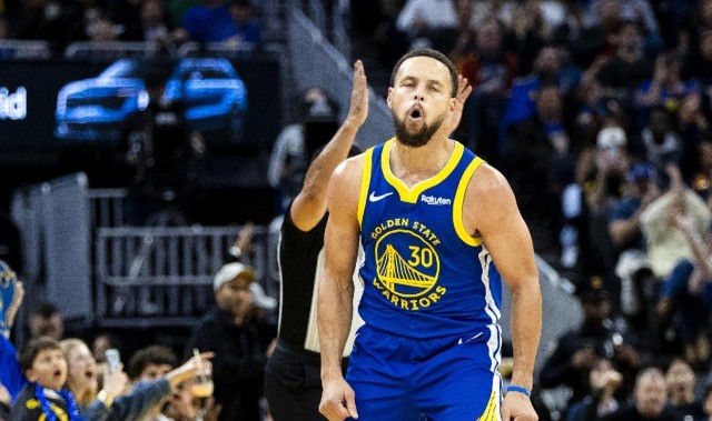 开云-2连败！勇士力克东部第2，格林一级恶意，穆迪7记三分 库里轰27+7