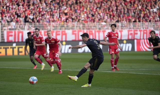 开云官网-【德甲】莱万梅开 穆勒传射 拜仁客场5比2柏林联盟