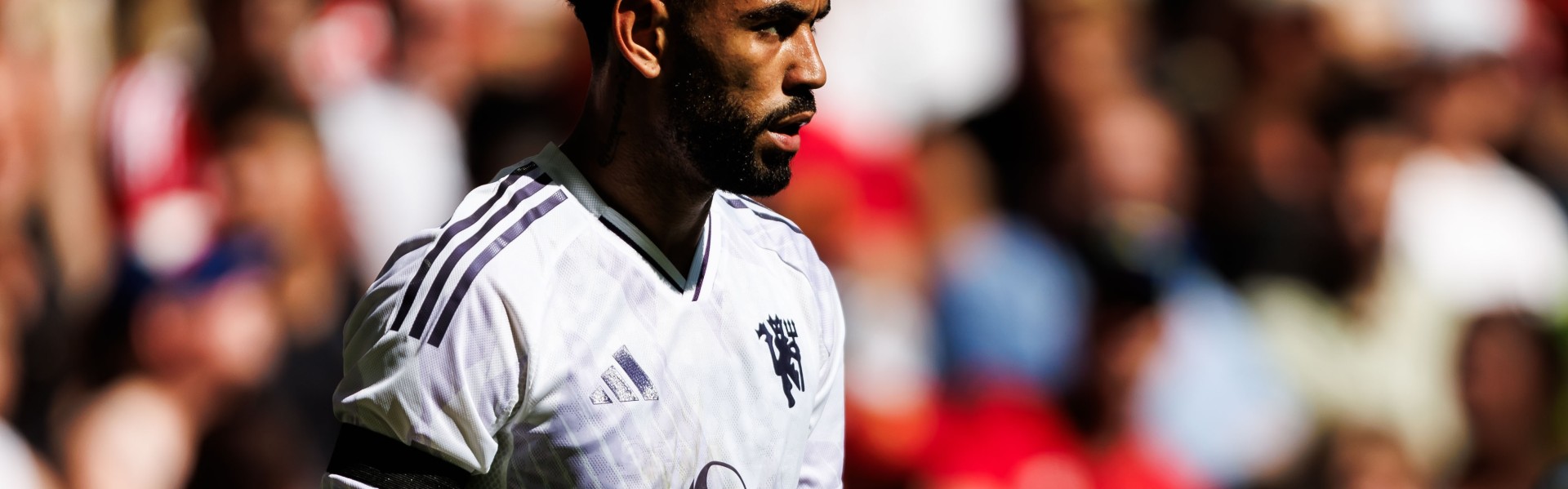 记者：库尼亚接受私人理疗师治疗，希望本月复出